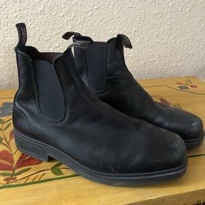 black leather blundstones